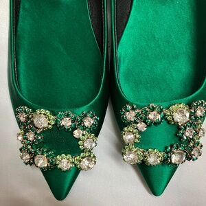 Roger Vivier crystal bejeweled ballerina satin flat shoe emerald green size 7.5